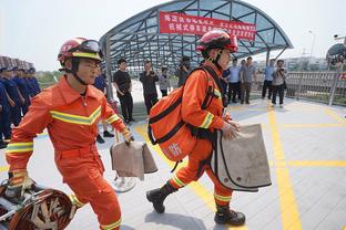 媒体人：国足主场“流浪”不符合足球思维，显得不职业不专业